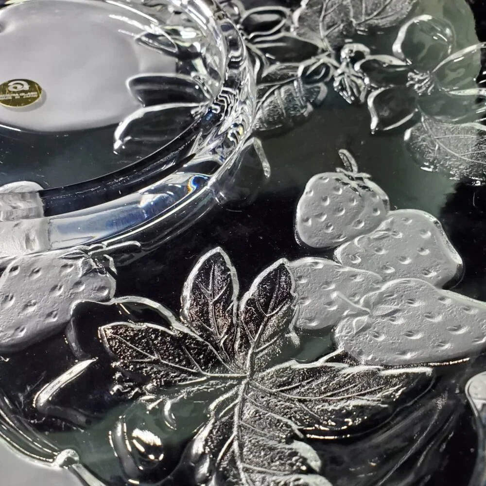 Heavy Japanese Aderia Glass Crystal Serving Plate - Picture 3 of 9